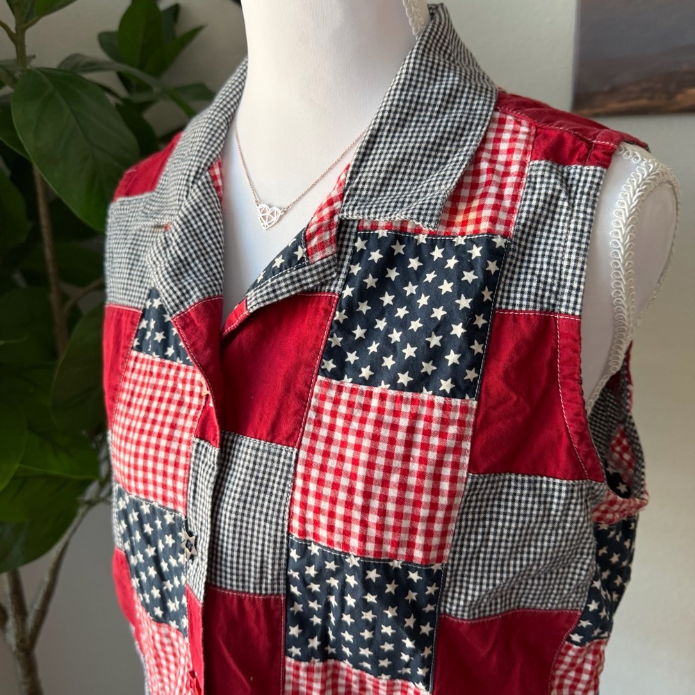 Patchwork Sleeveless Button-Up Top - image 3